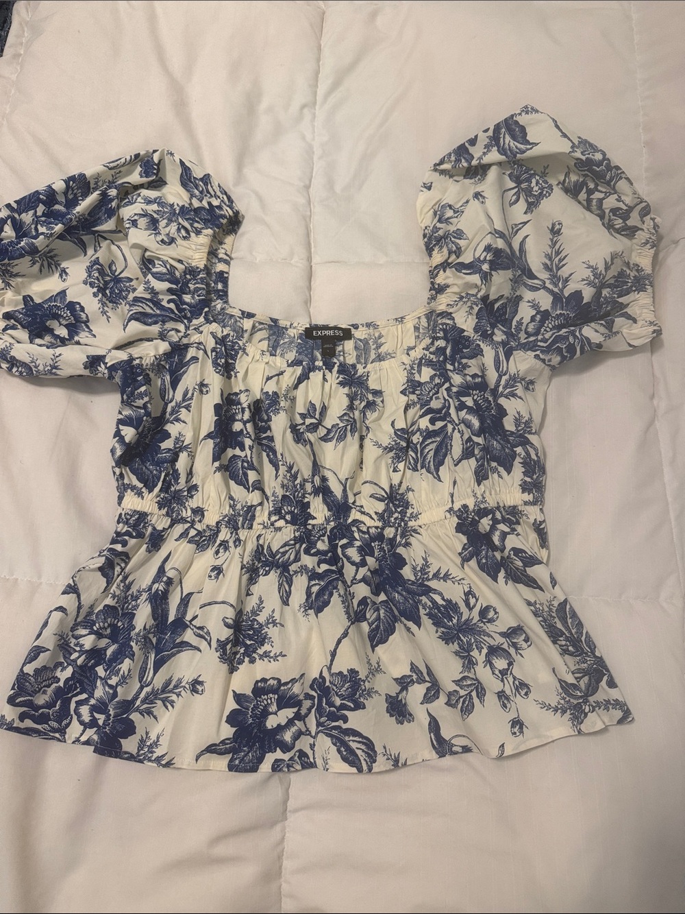 Express White Floral Puff-Sleeve Smocked Square-Neck Top - White/Blue